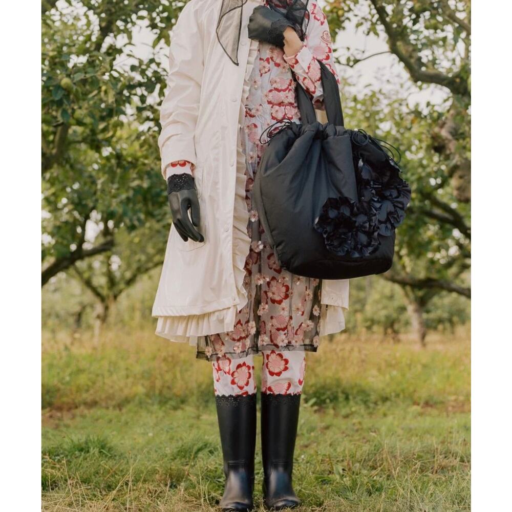 Moncler 4 Simone Rocha black nylon Borsa floral appliqué bag